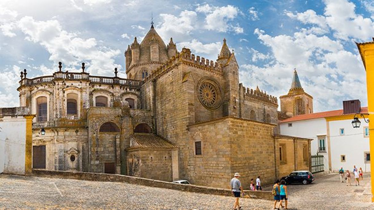 Place Catedral de Évora