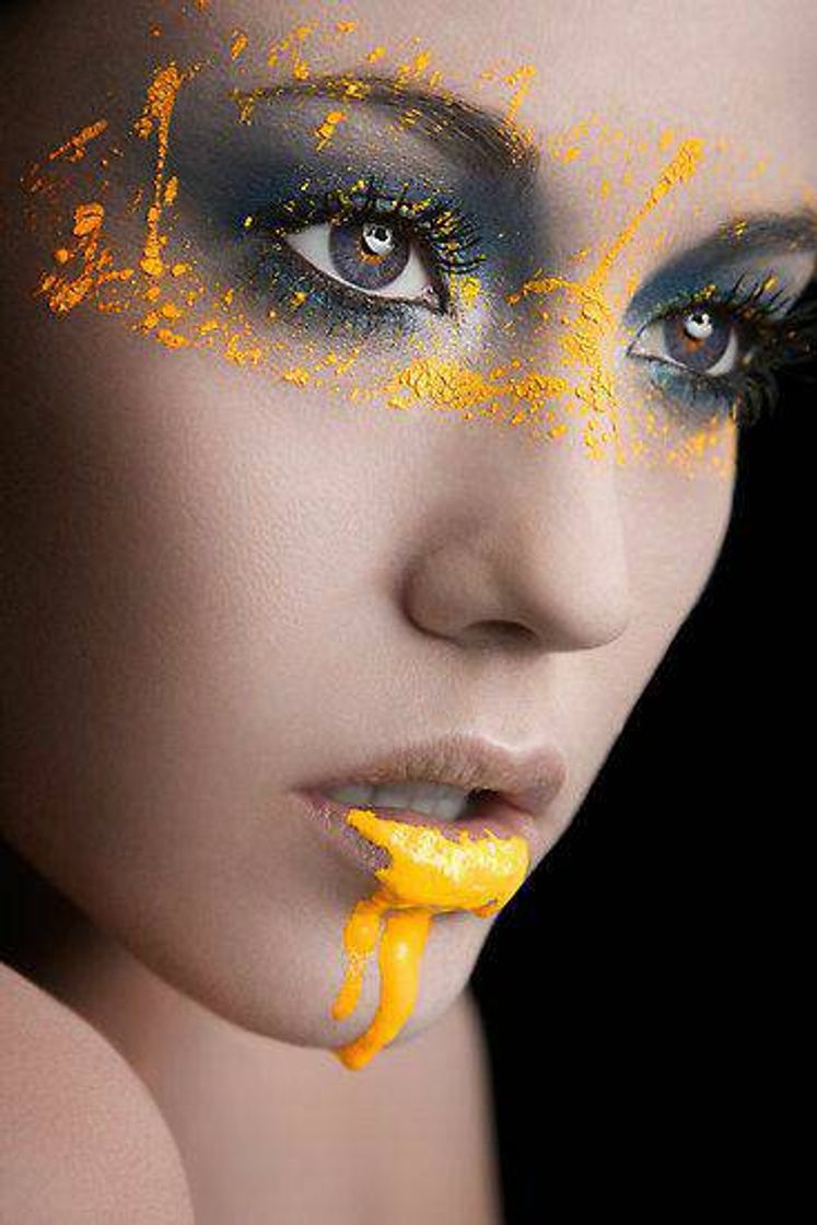 Fashion Lipglass Yellow MAC