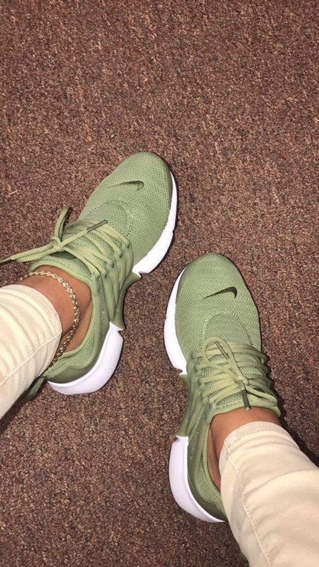 Moda Tênis Nike verdinho 💚