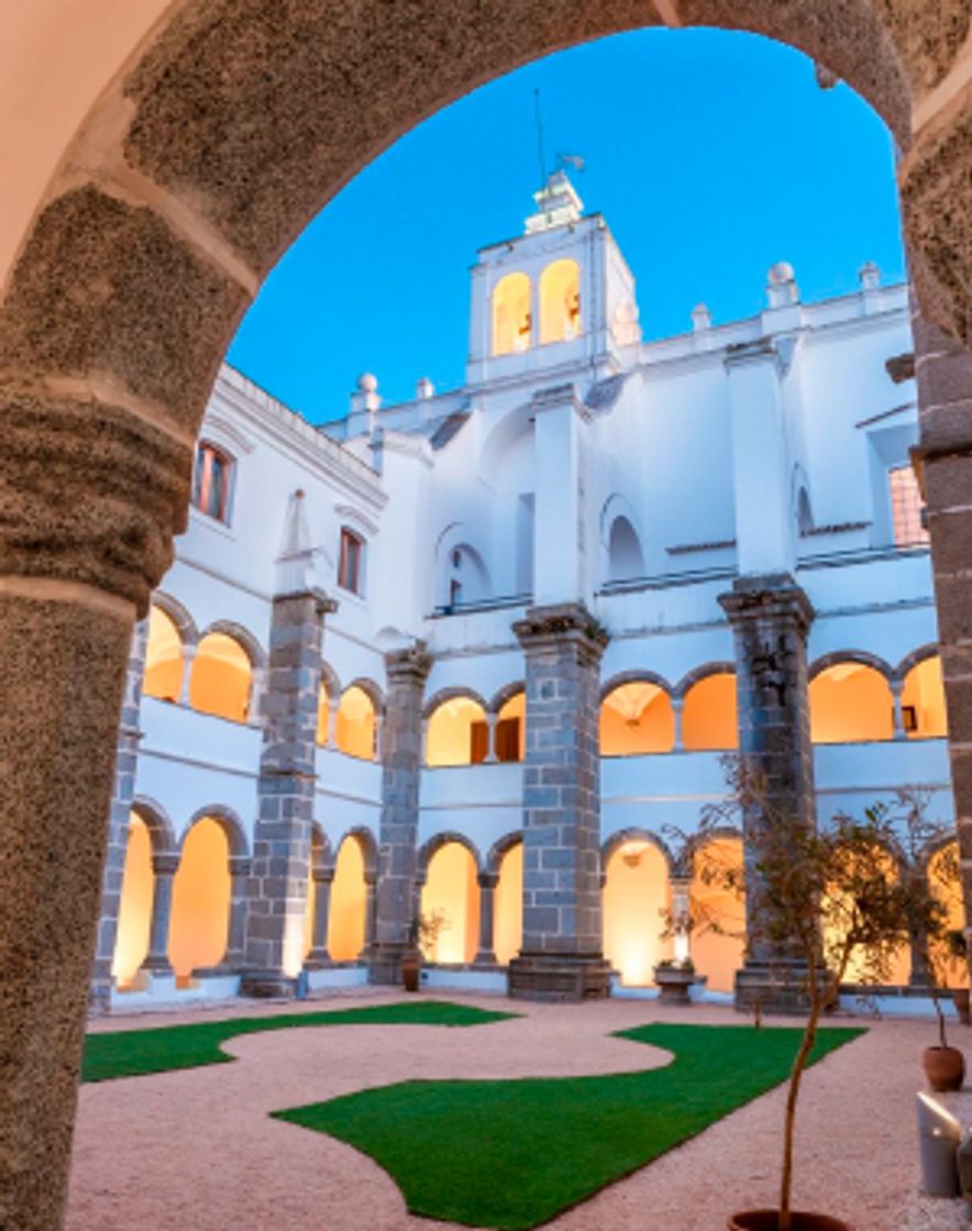 Place Convento do Espinheiro, Historic Hotel & Spa - Évora