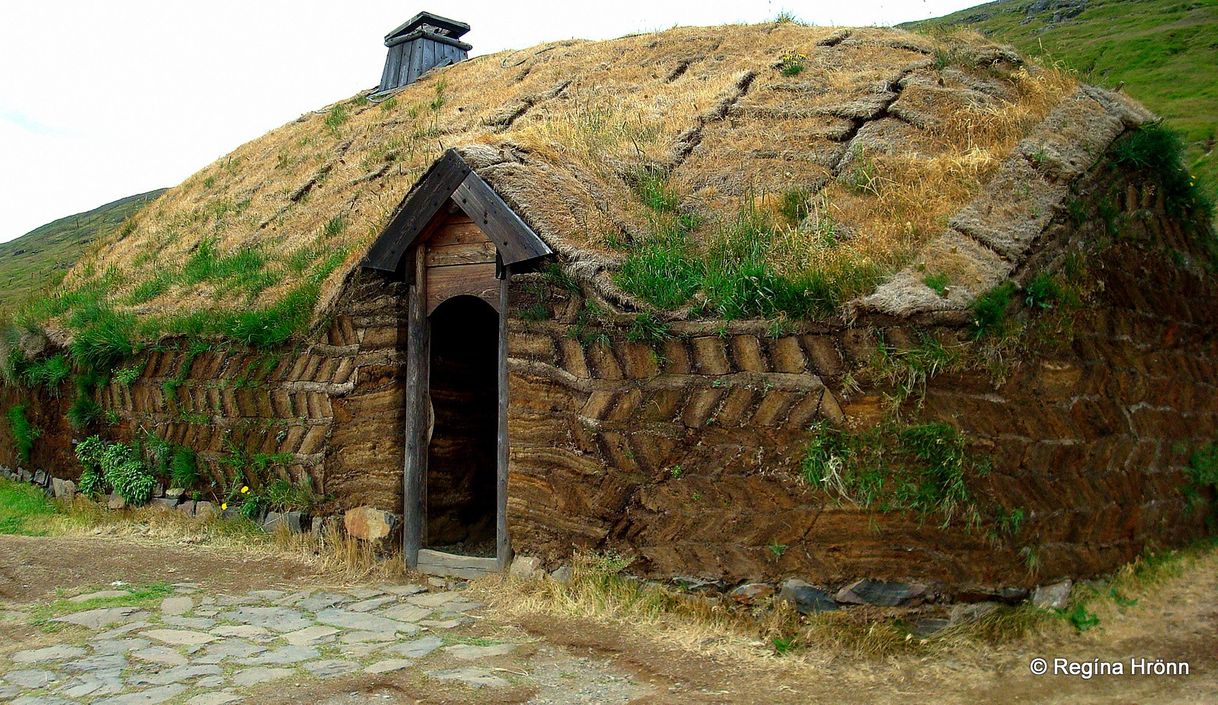 Lugares Eiriksstadir - Viking Longhouse