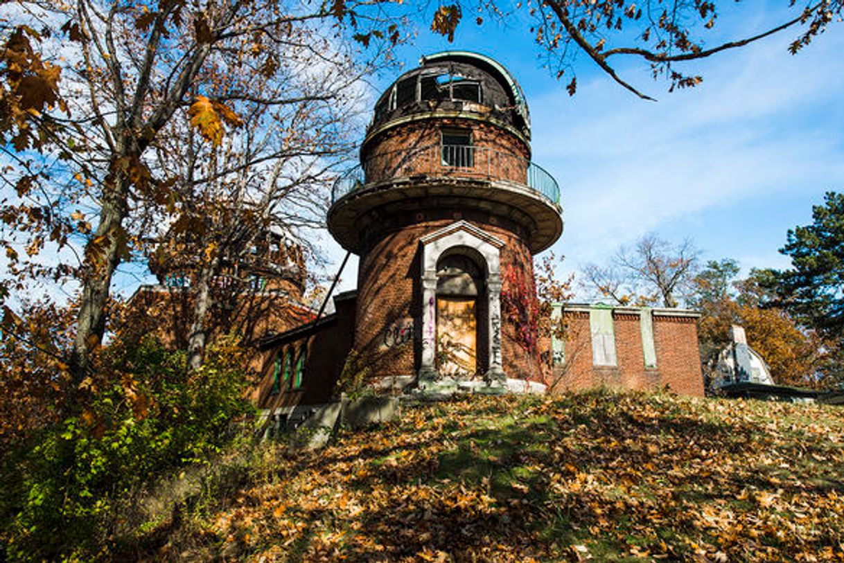 Place Warner And Swasey Observatory