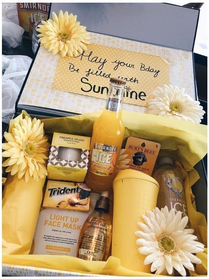 Fashion Yellow Care Box 💛