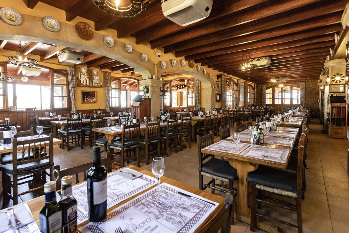 Restaurants Mesón Ca´n Pedro
