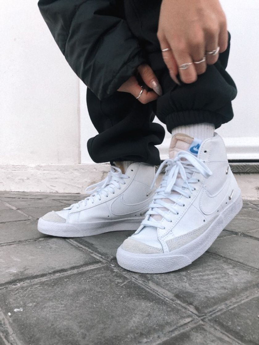 Moda Nike Blazer Mid '77 SE Zapatillas - Mujer