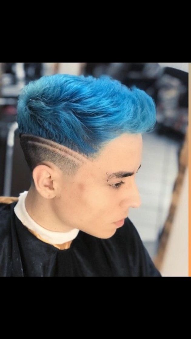 Fashion Cabelo azul com degrade 