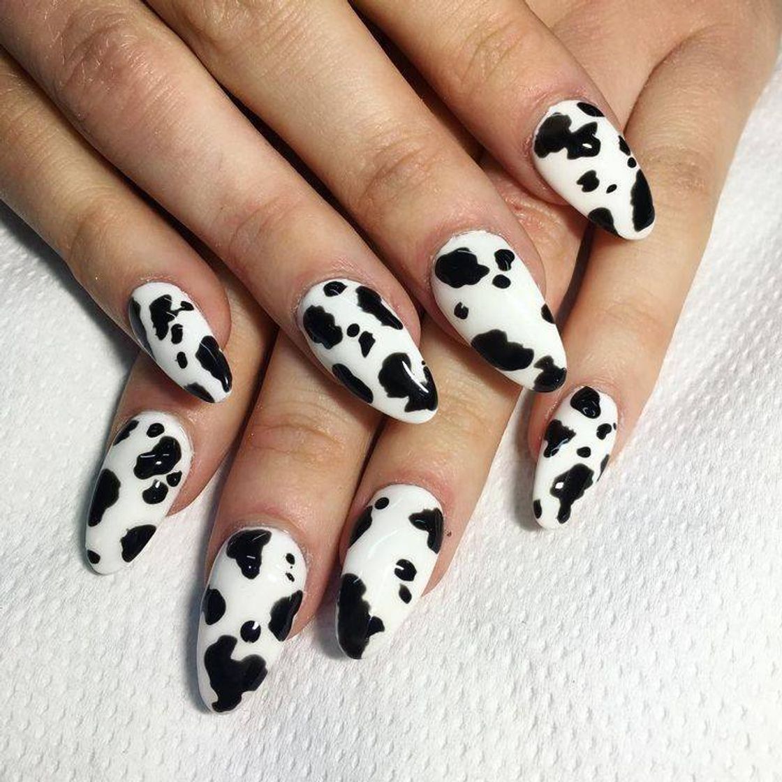 Fashion Estou apaixonada nessas unhas !!!🐮