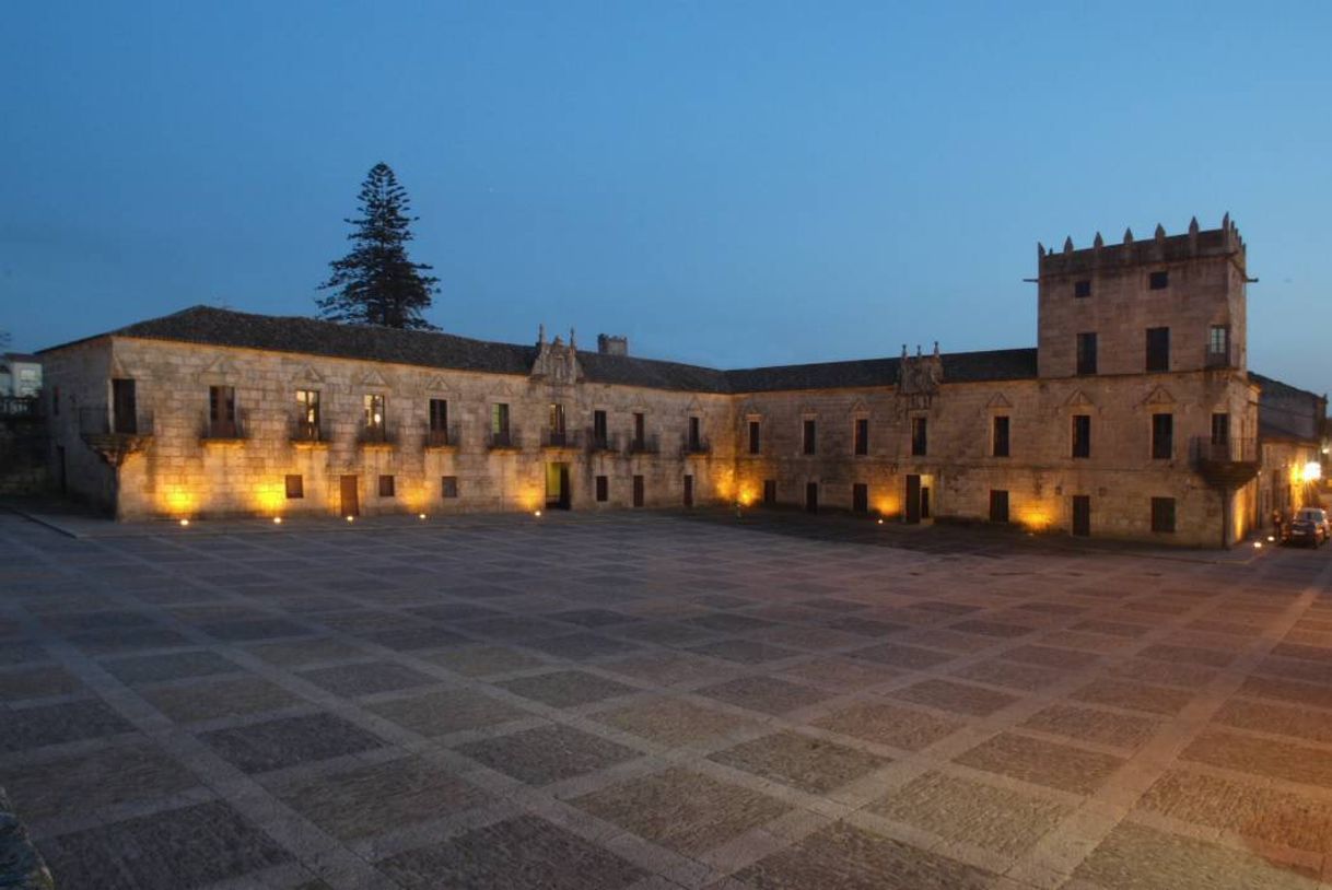 Lugar Adegas do Pazo de Fefiñáns