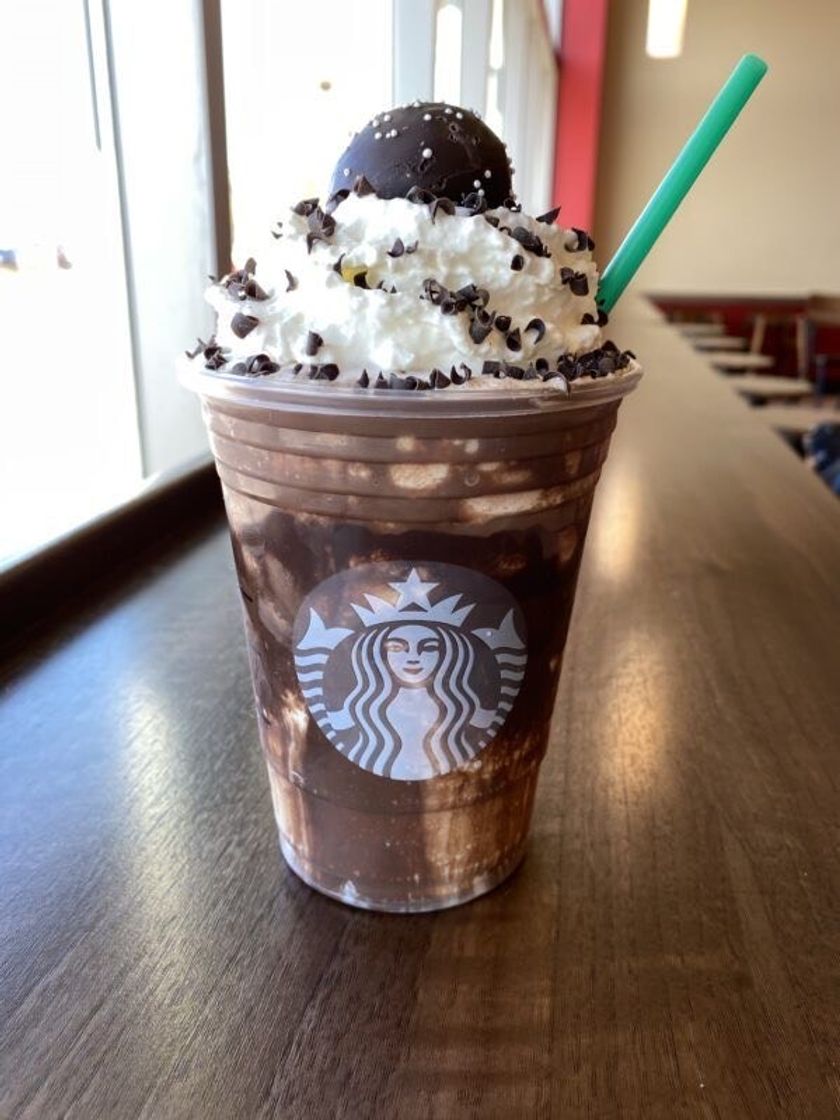 Moda Ball Drop Frappuccino