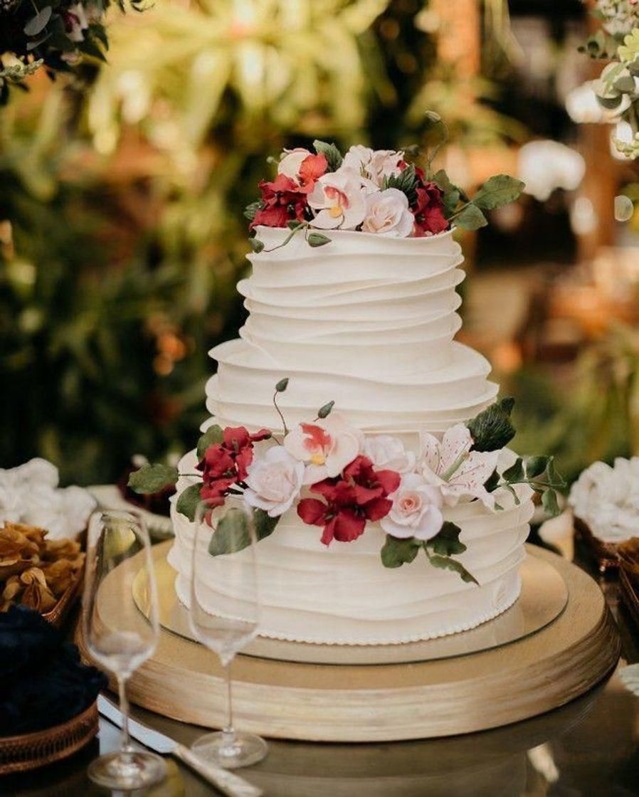 Fashion Bolo de Casamento Minimalista 🍰❤️