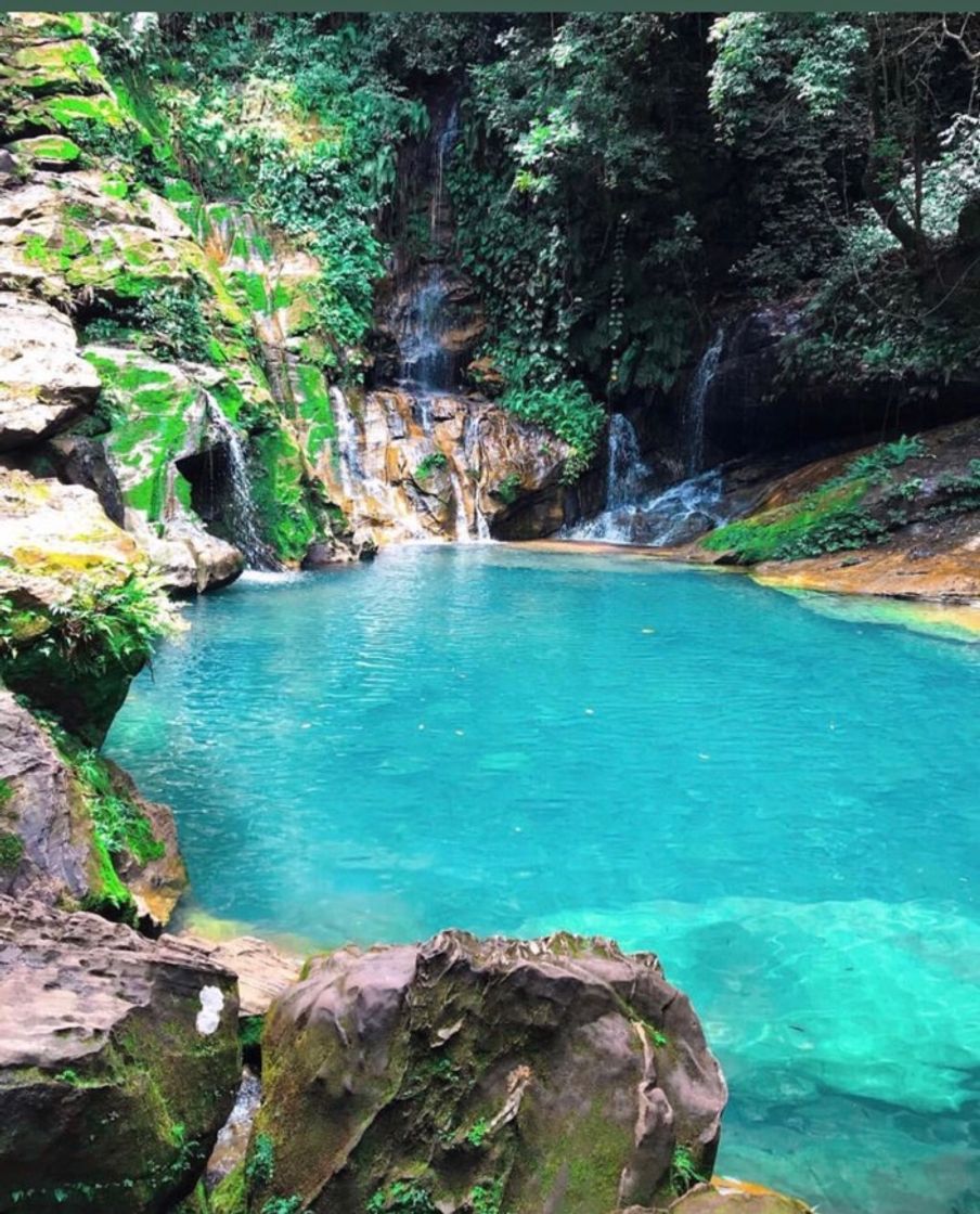 Place Poço Azul