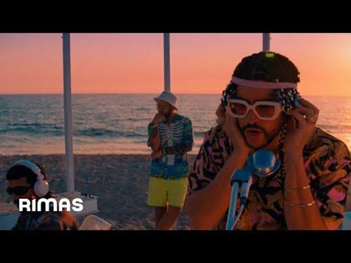 Canción DÁKITI- Bad Bunny, Jhay Cortez