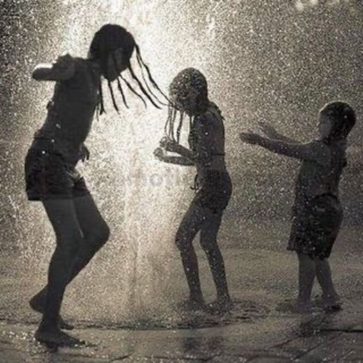 dance in the rain 🌧 