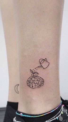 tatuagem 🧠🌱