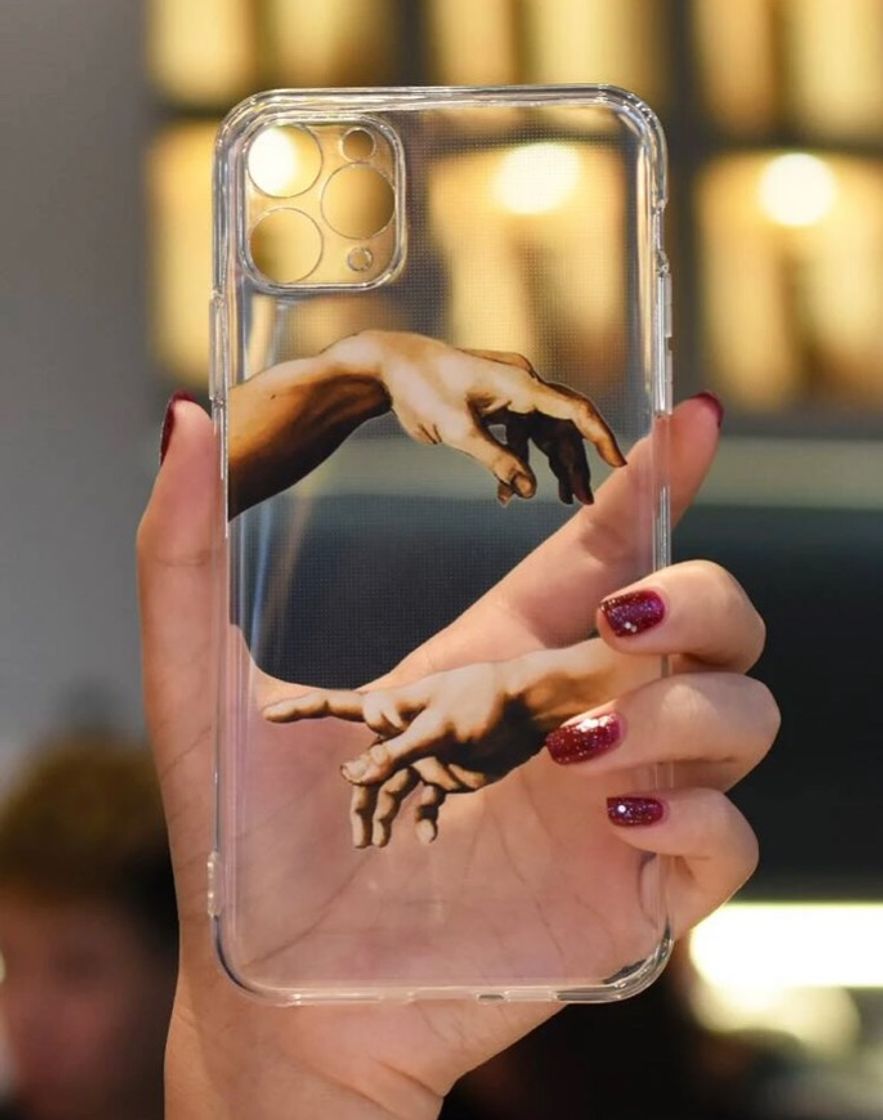 Funda con estampado de mano