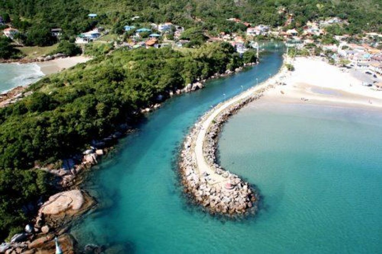 Place Praia da Barra da Lagoa