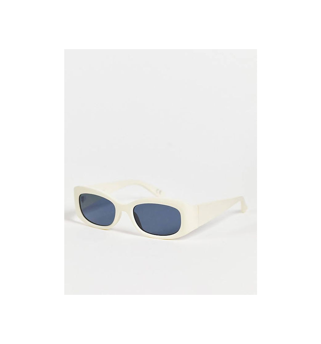 Fashion ASOS DESIGN recycled 90s oval sunglasses in rubberised frame with smoke lens