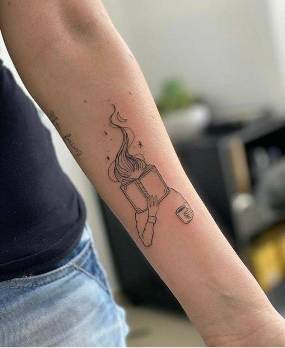 Social • tatuagem garota&livro •