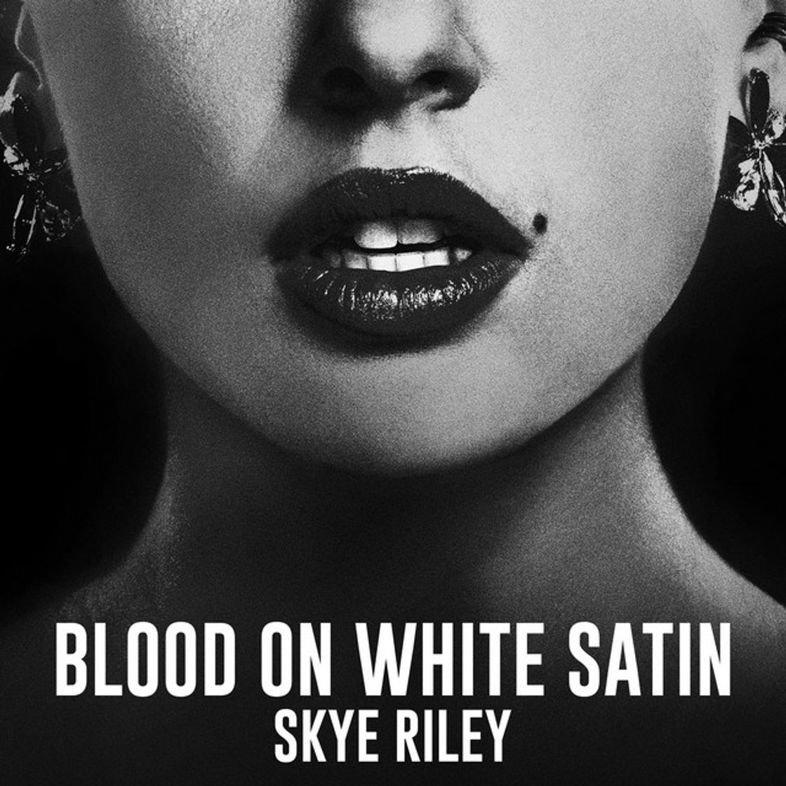 Canción Blood On White Satin (performed by Naomi Scott)