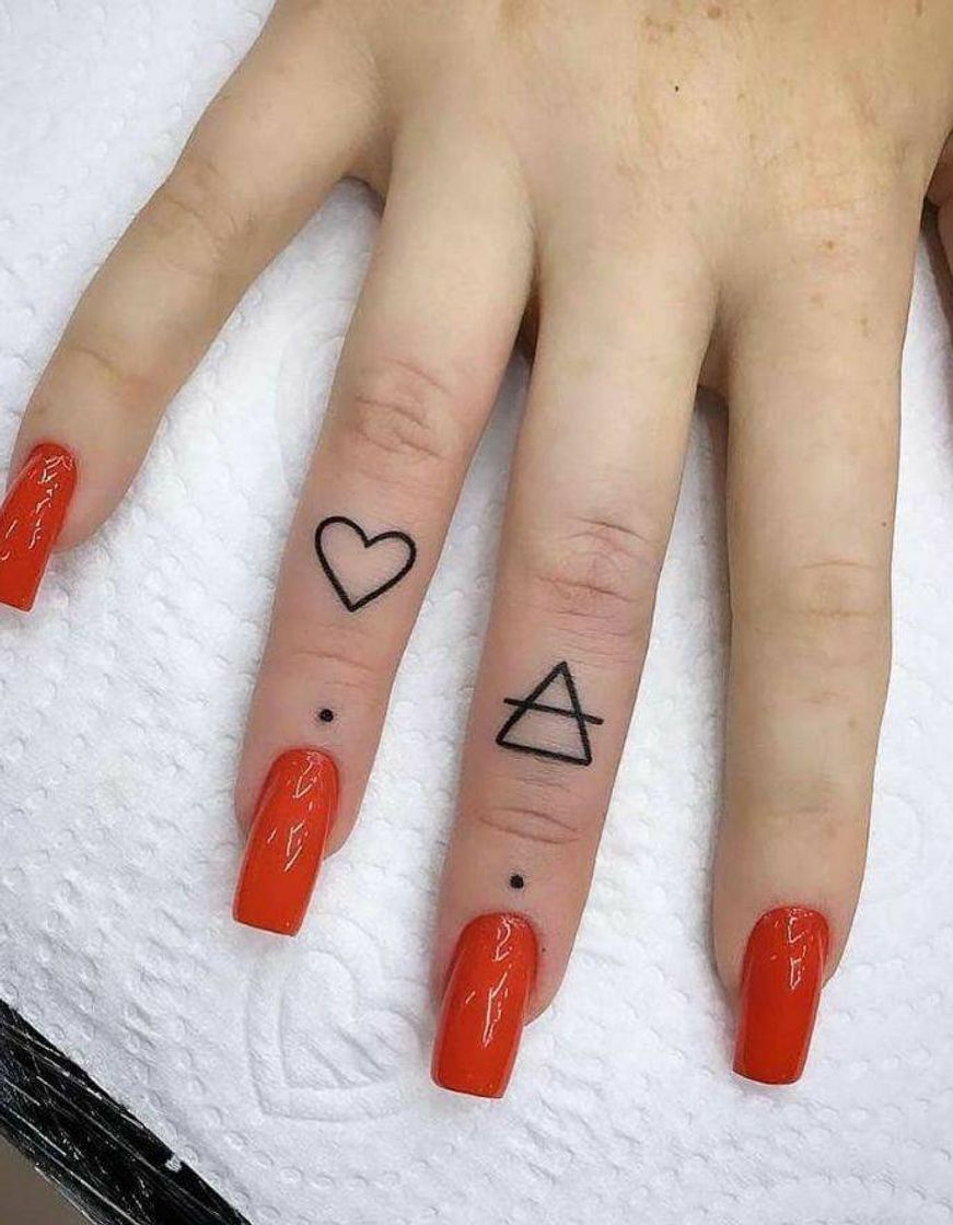 Fashion Tattoo Mão 