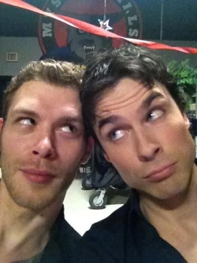 Klaus e Damon 
