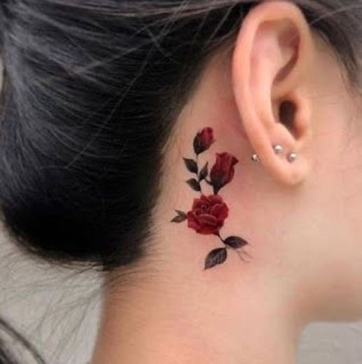 Tatuagem de flor 🌹 