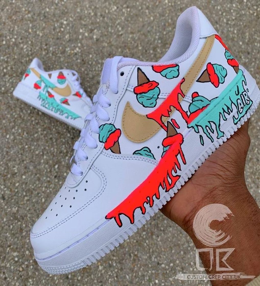 Social Nike