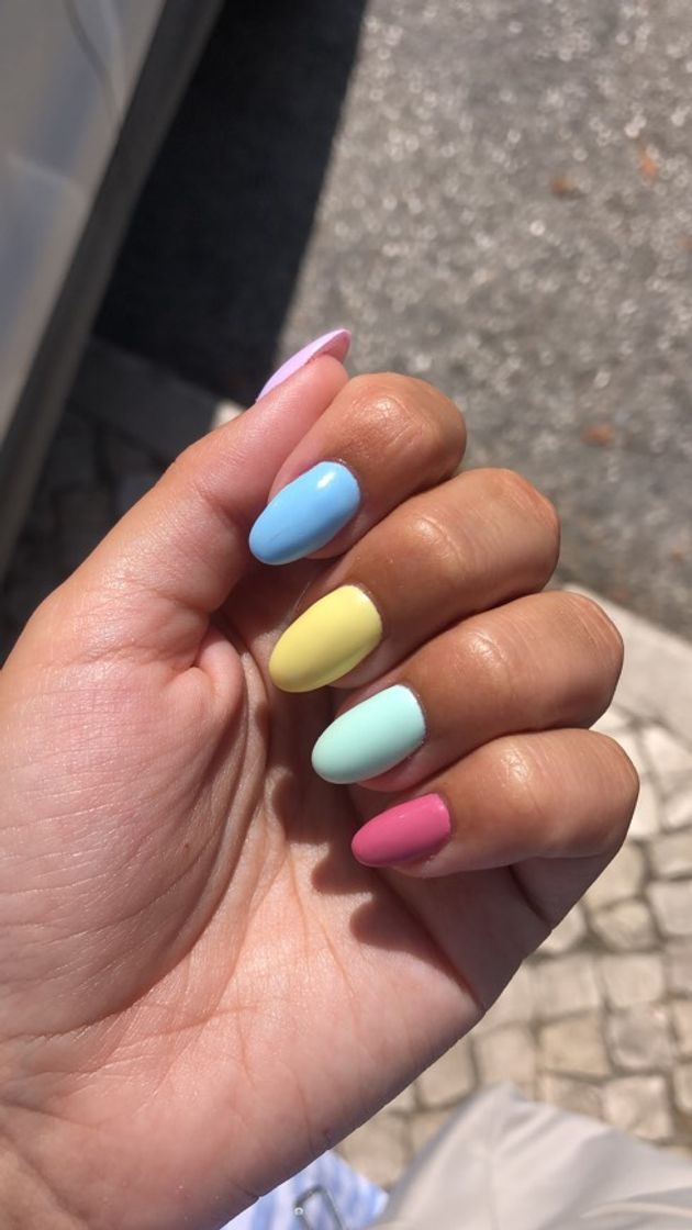 Moda Summer nails