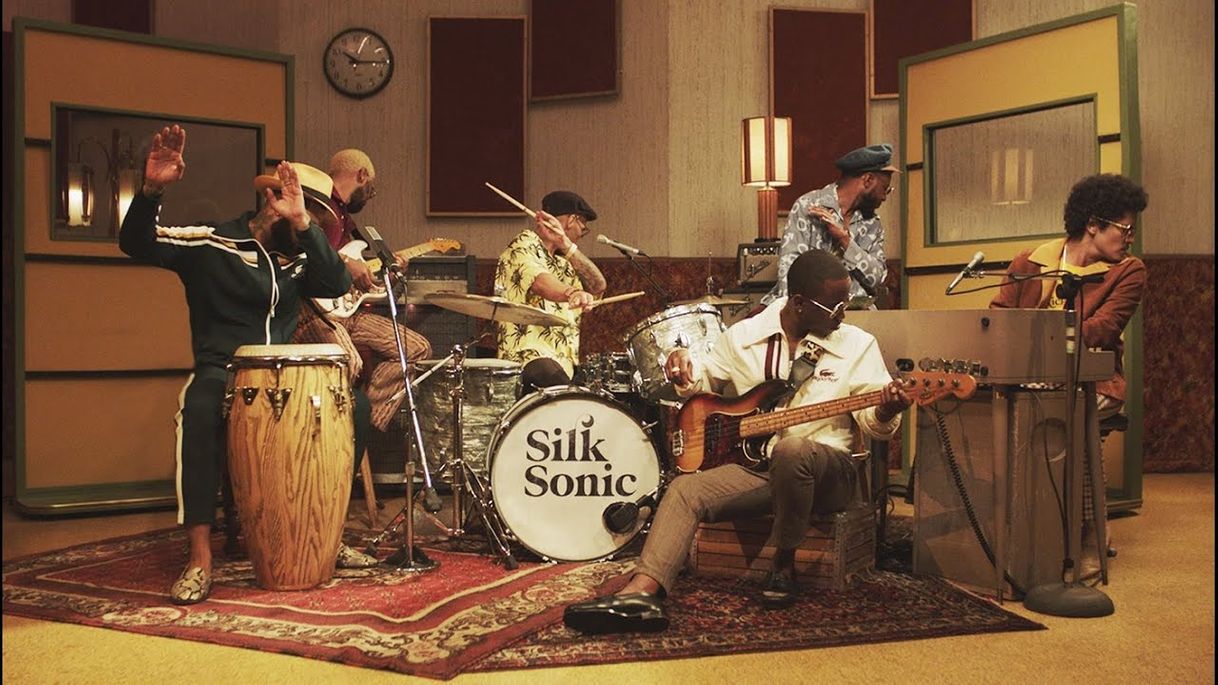 Music Bruno Mars, Anderson .Paak, Silk Sonic - YouTube