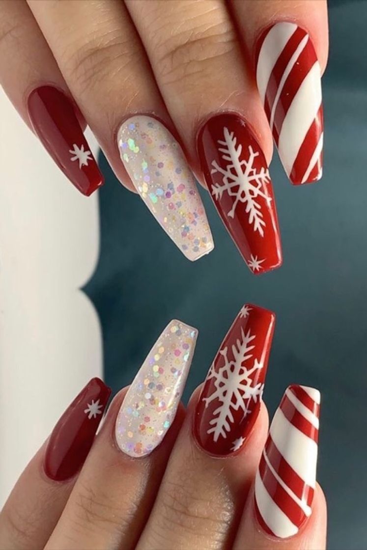 Moda Red Christmas Nails ✨❄️