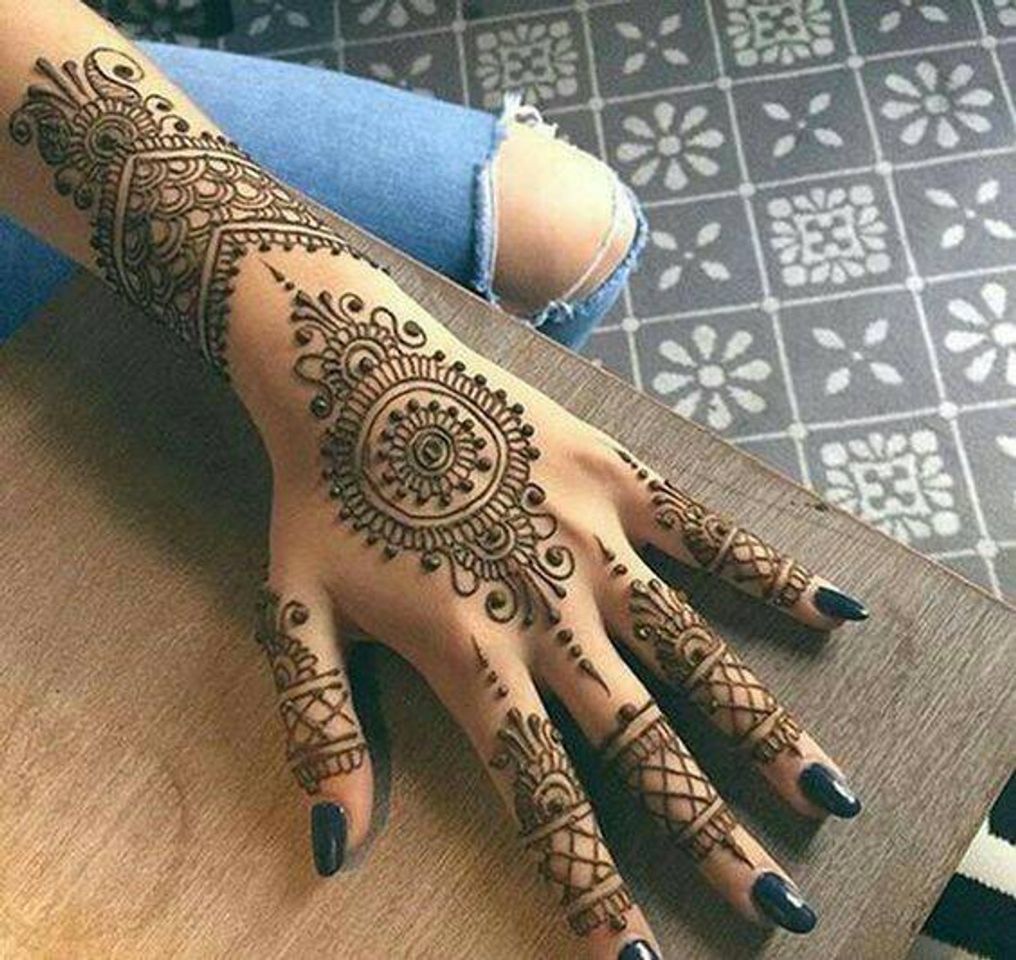 Moda HENNA TATTOO DESIGN 