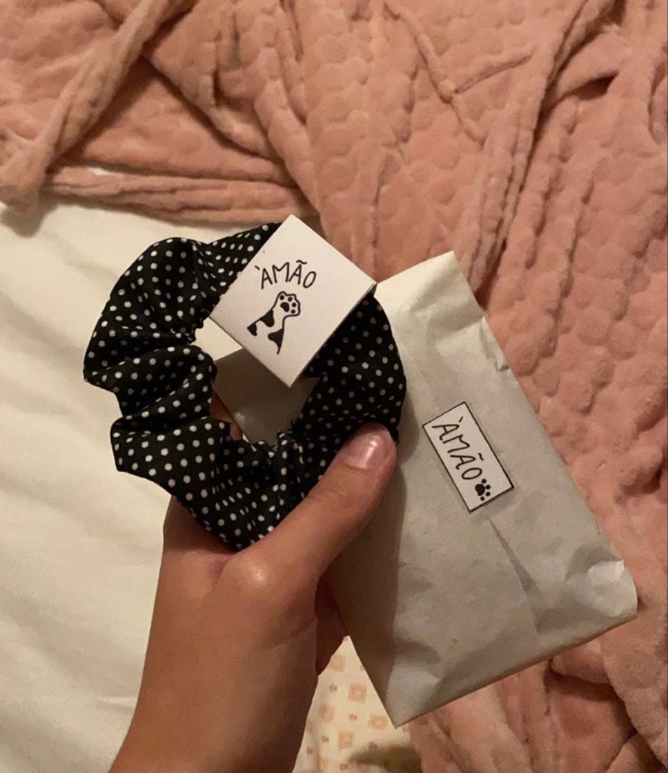 Moda Scrunchies - preto com bolinhas