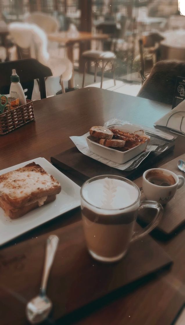 Restaurantes Piccole Bontà Pães e Café - Cafeteria, Confeitaria, Panificadora