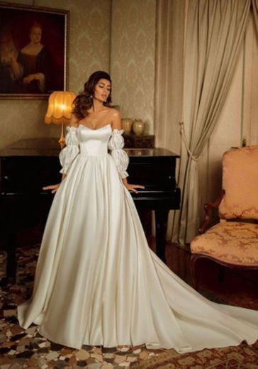 Princess satin wedding dress HARDY with corset and removable