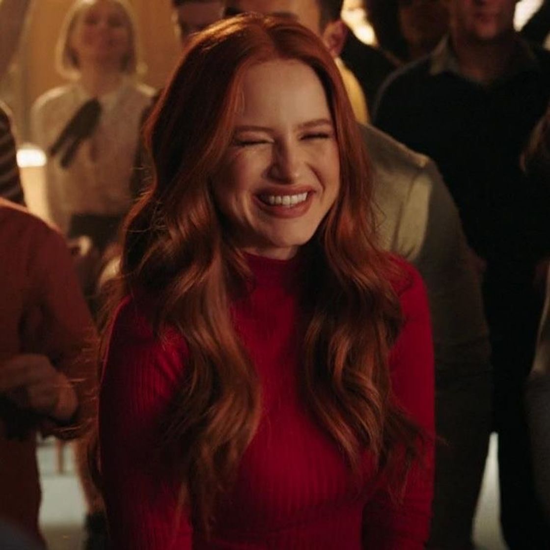 Moda Cheryl Blossom 🍒