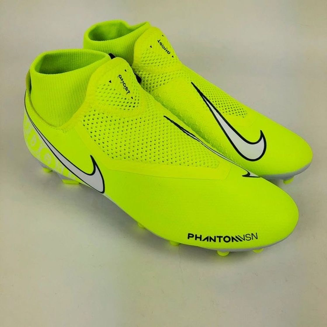 Moda Nike phanton neon