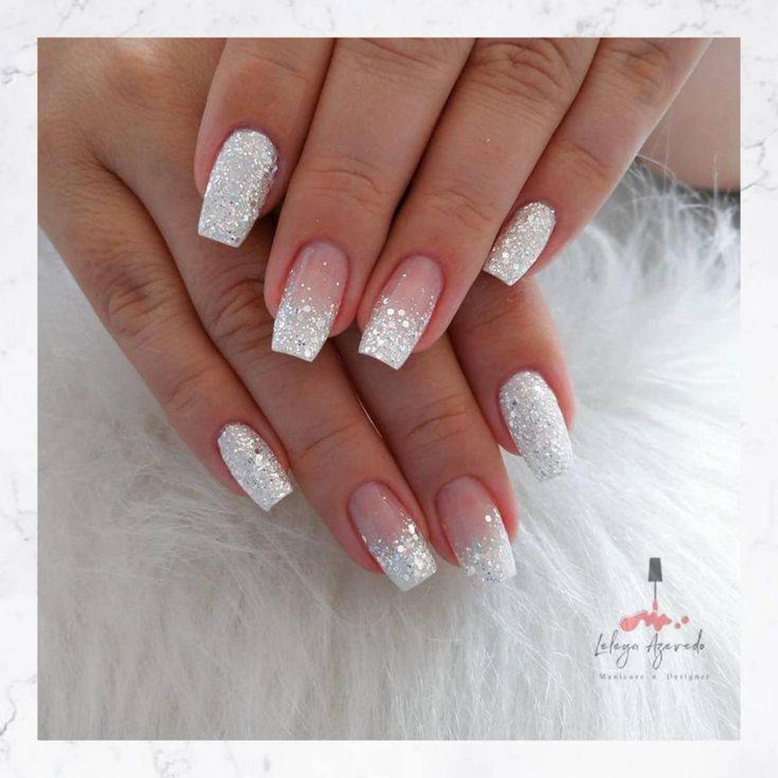 Fashion Unhas decoradas com glitter