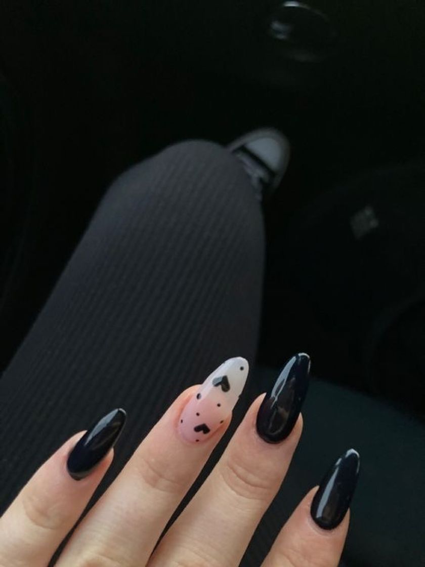 Social Esmaltação preta com coração