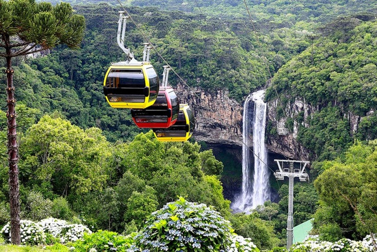 Lugar Cascata do Caracol