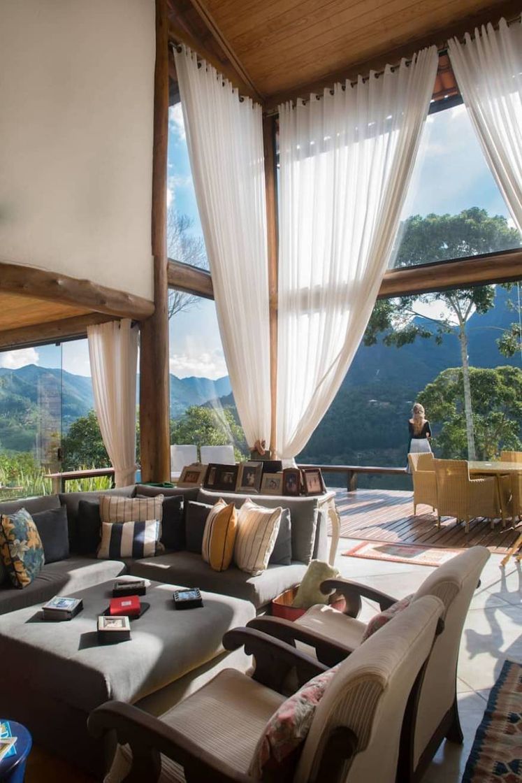 Fashion Meta ter uma sala com essa vista 😻🏞️