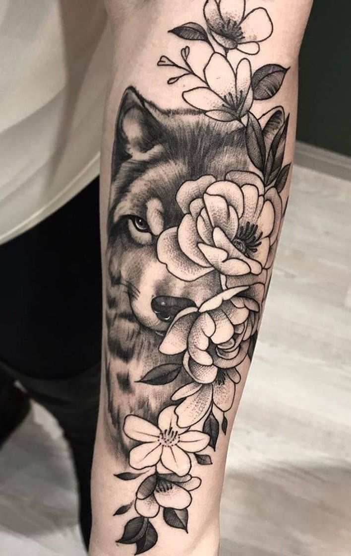 Fashion Tattoo de lobo 🐺❣️