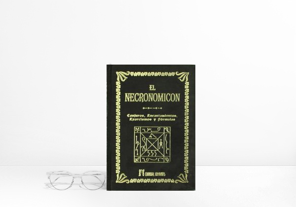 Book El Necronomicón 