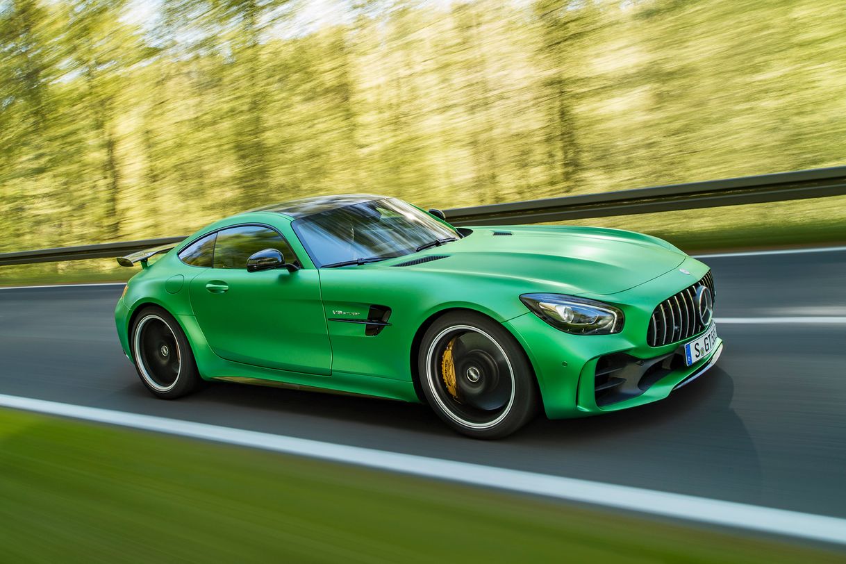 Moda Mercedes-Benz AMG GTR