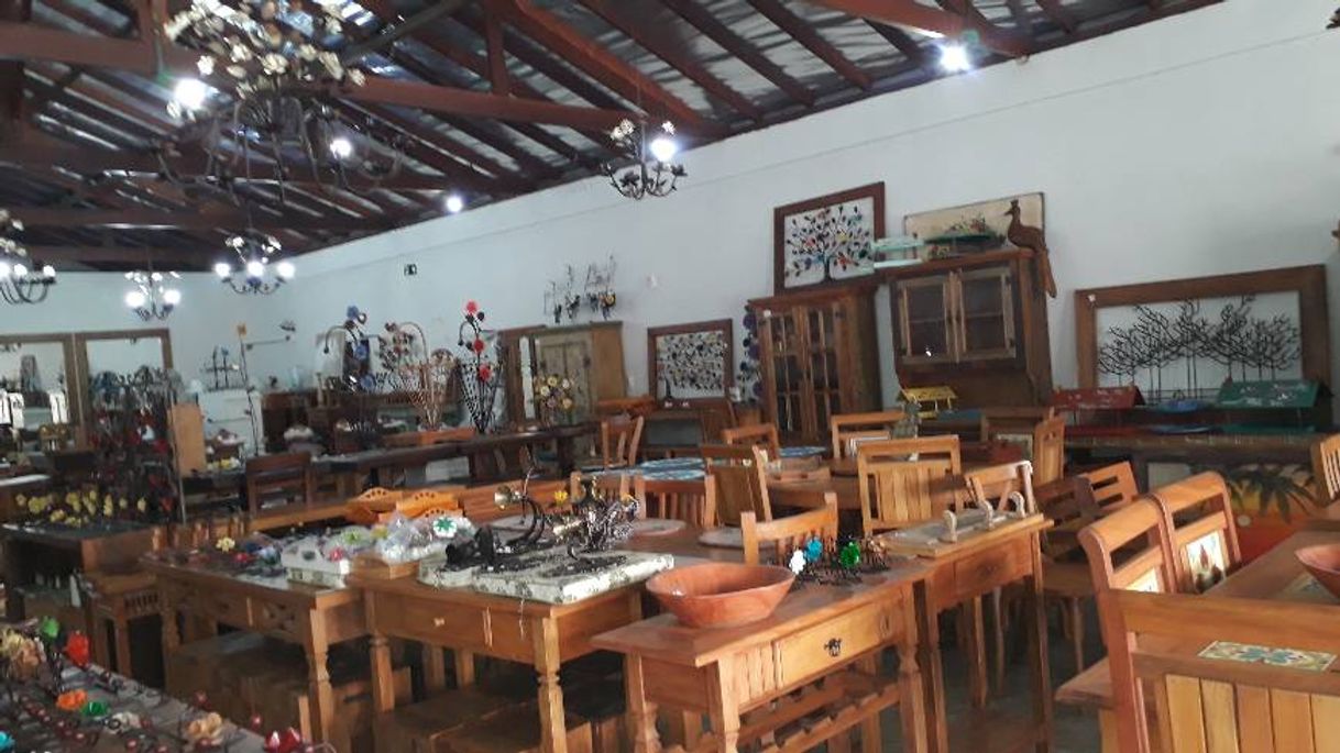 Lugar Artesanato Móveis Rústicos São José