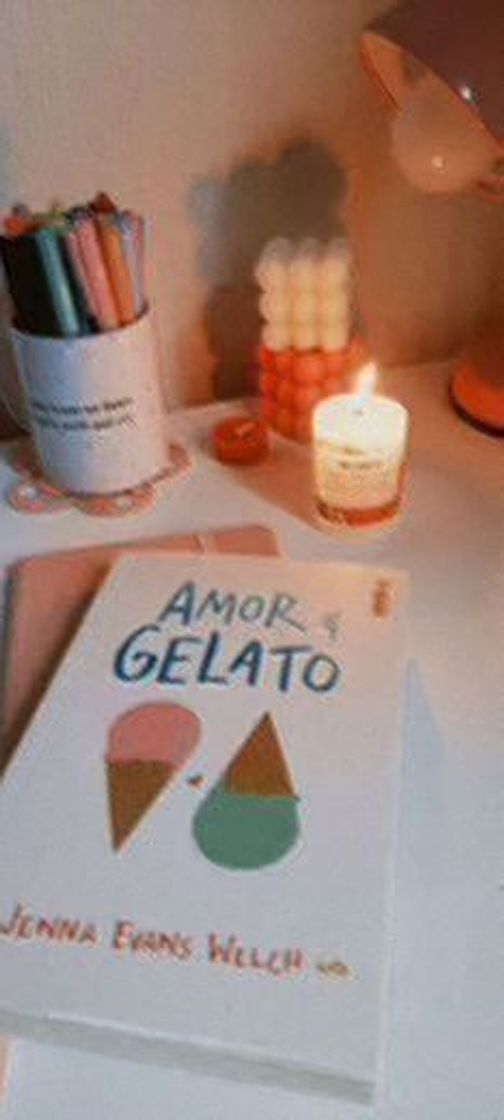 Book Amor & Gelato