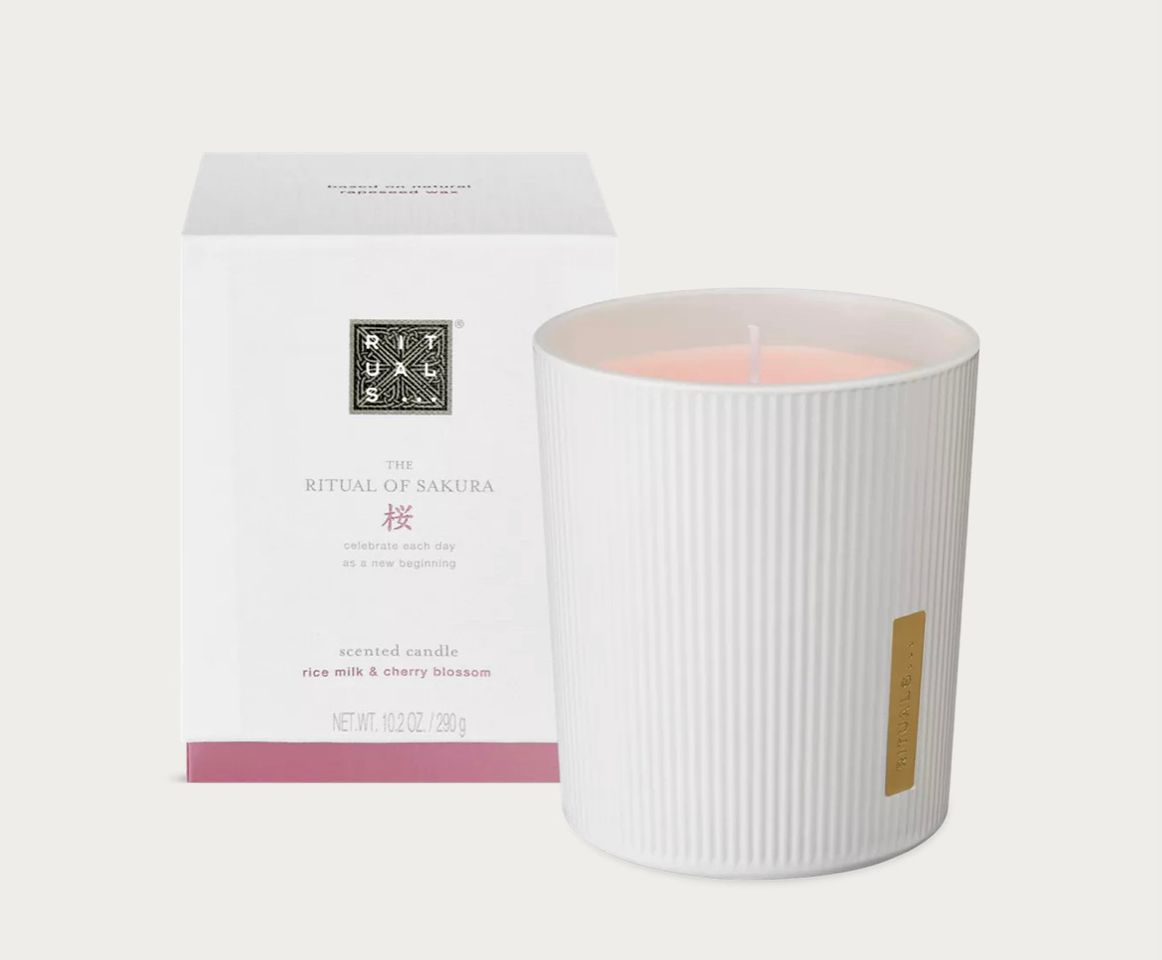 Social Scented Candle