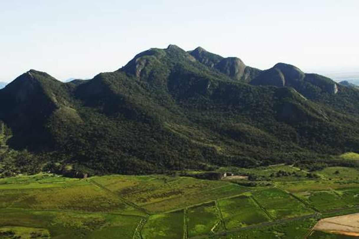 Lugares Mestre Álvaro 