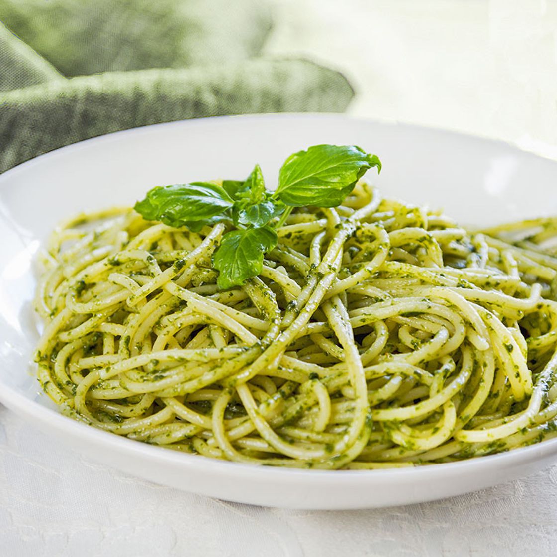 Fashion Espagueti al pesto ––– Receta de DIVINA COCINA