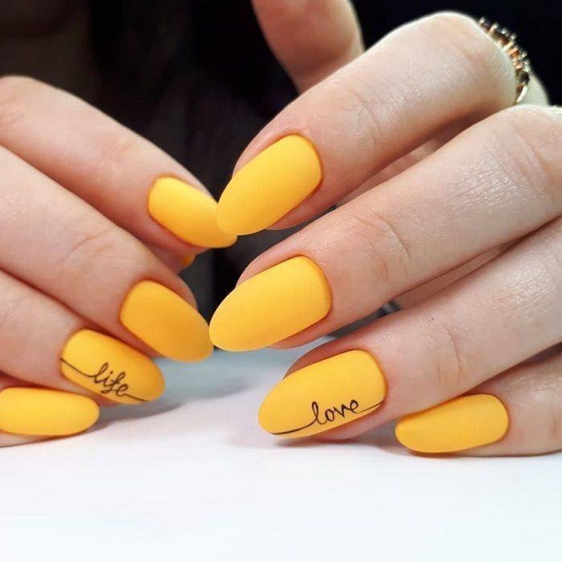 Moda Nails Styles💛 