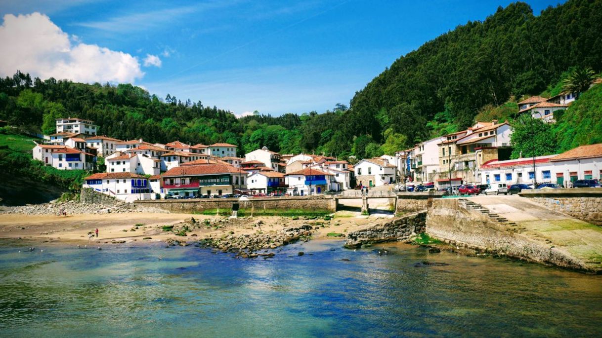 Place Tazones Asturias